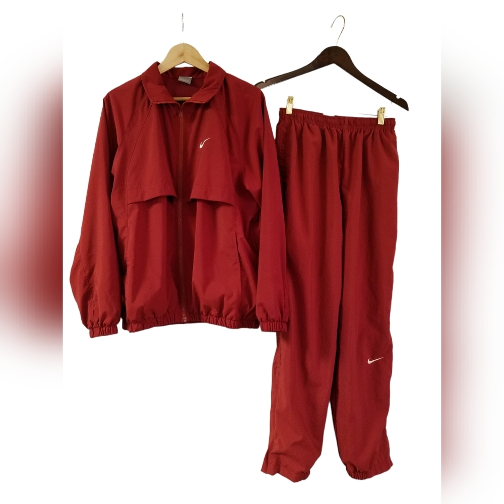 Nike Men's 2 Piece Track Suit Swoosh Jacket Pants Brick Red Size Small